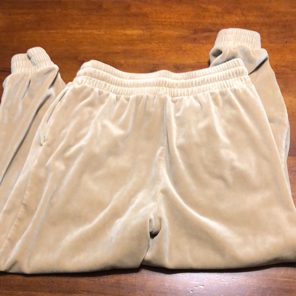 EXPRESS High Waisted Velour Joggers Size Medium - Picture 5 of 6